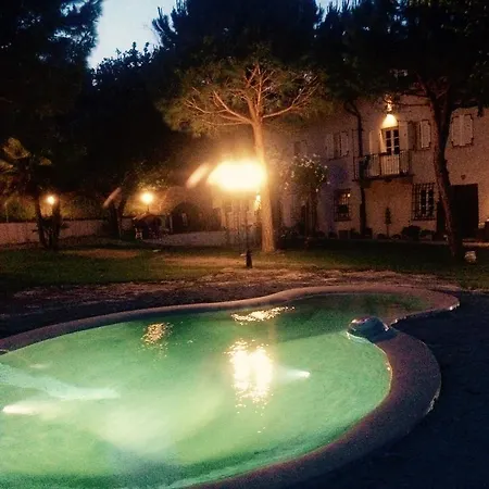 Ca Del Gallo In Langa Bed & Breakfast Mango